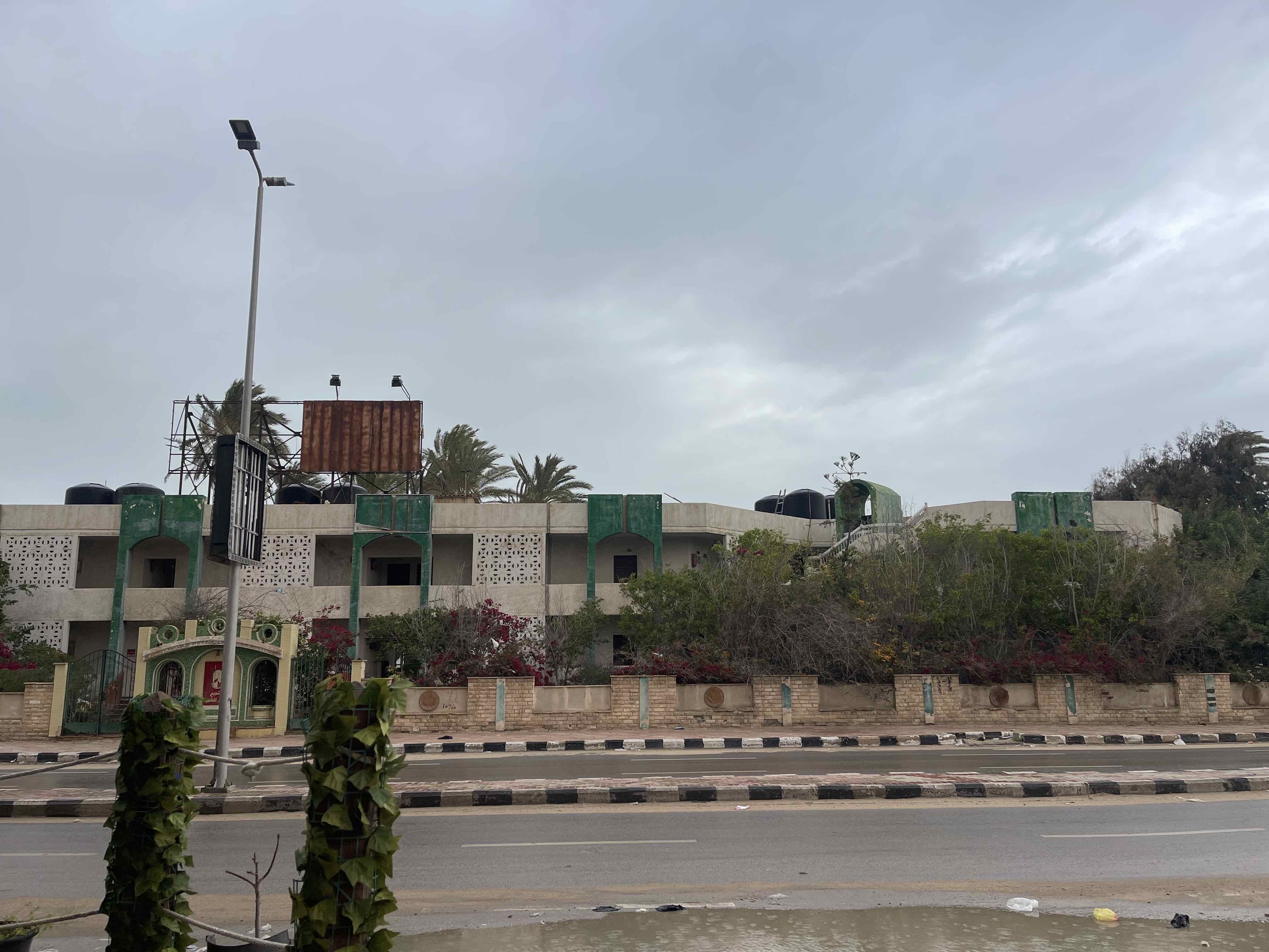 أمطار الان علي الطرق السريعة