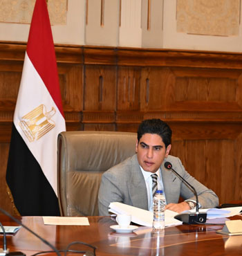 لجنة الشؤون المالية والاقتصادية والاستثمار لجنة الشؤون المالية والاقتصادية والاستثمار