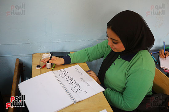 فصول طالبات دبلوم الخط العربى (3)