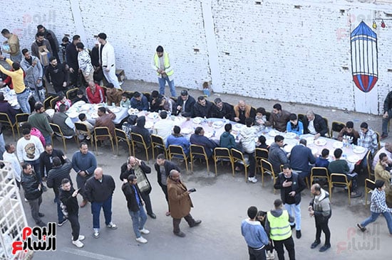 مائدة إفطار جماعلى فى شبرا مائدة إفطار جماعلى فى شبرا