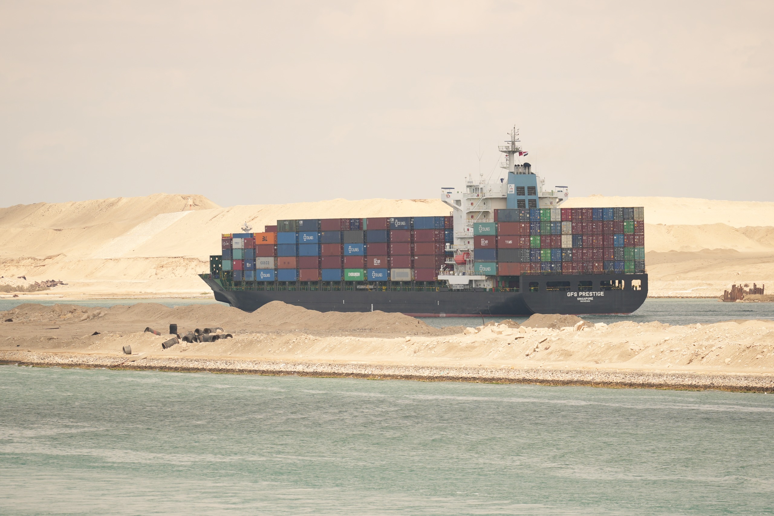 انتظام حركة الملاحة في قناة السويس اليوم الثلاثاء  (2)