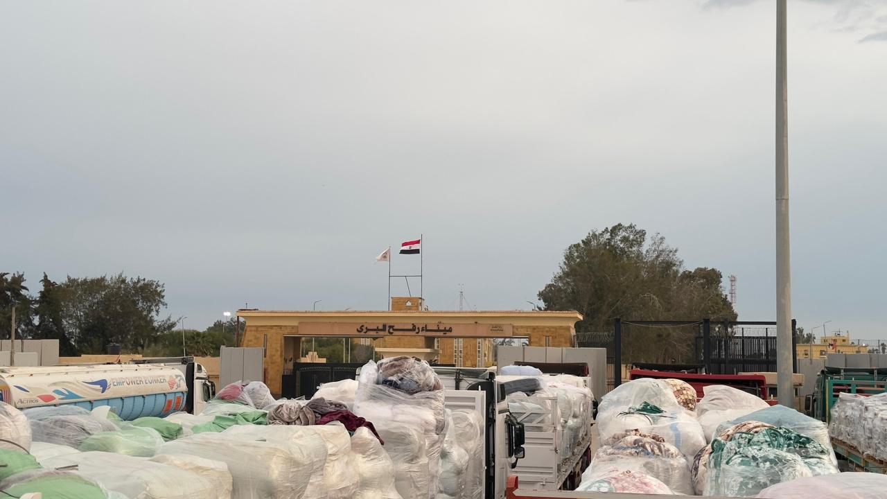 المساعدات إلى غزة