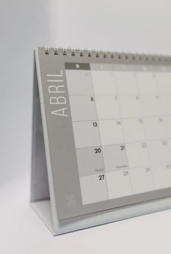 توقعات أبريل