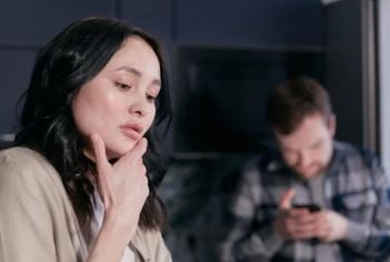 ابراج كاشفة للكذب