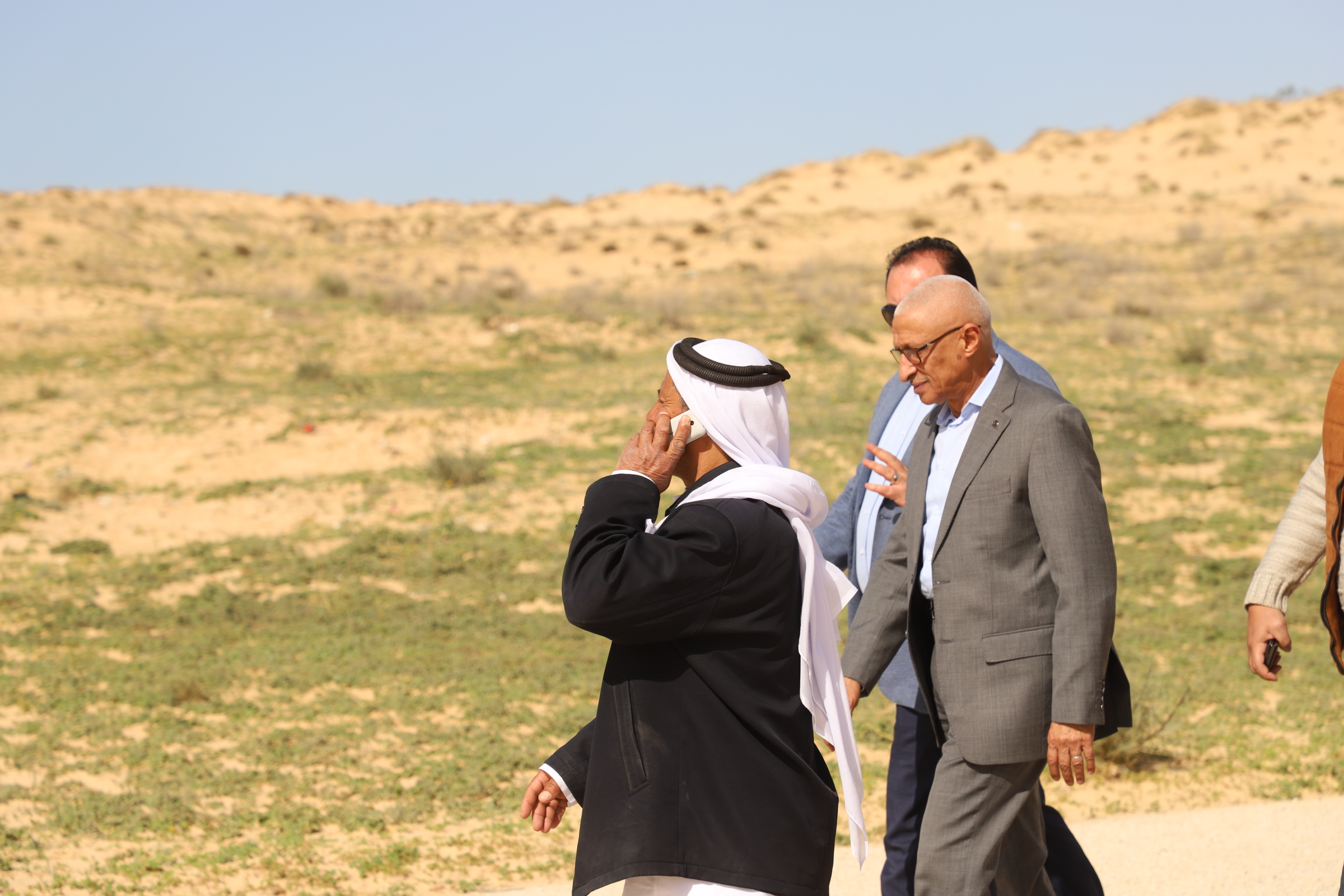 محافظ شمال سيناء يتفقد القري الجنوبية للعريش 