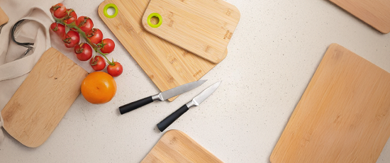 لوح طعام خشبي