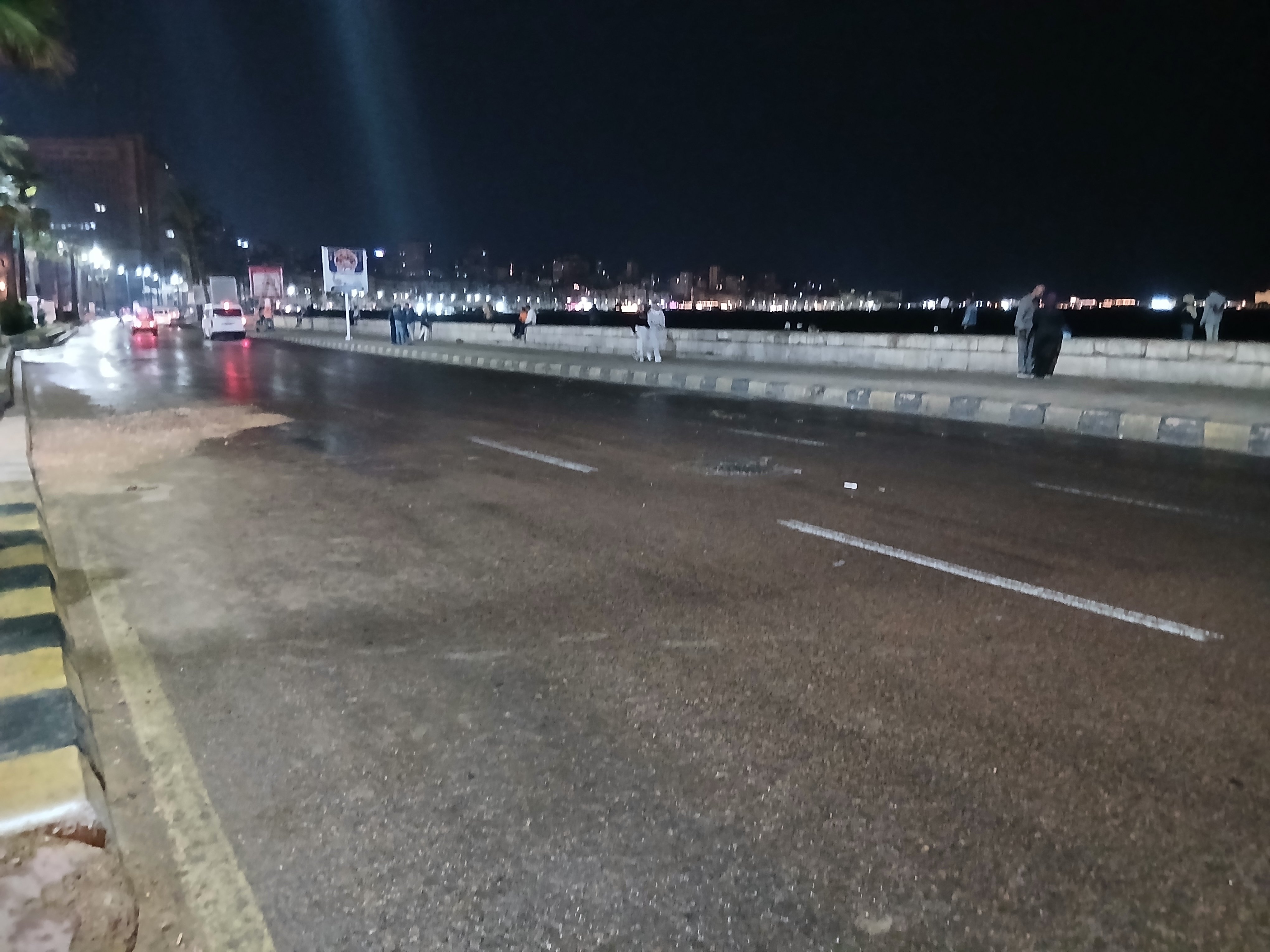 الأمطار  في الإسكندرية  اليوم