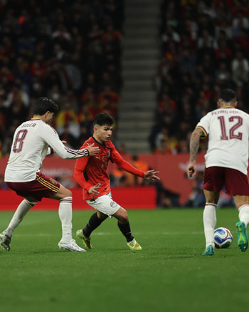 إسلام عيسى مصر ضد إسبانيا الودية