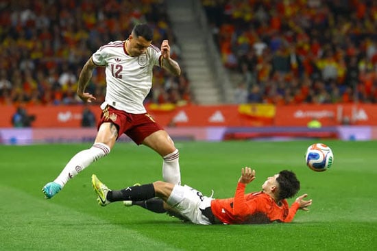 التحامات خلال المباراة التحامات خلال المباراة