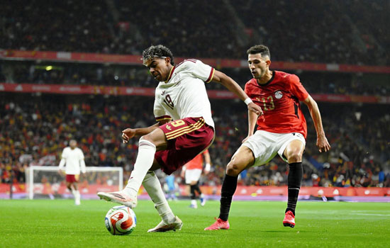 أحمد فتوح مباراة إسبانيا ومصر
