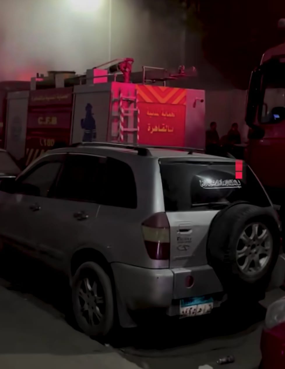 استكمال تبريد حريق مصنع ومخزن حلمية الزيتون (4)