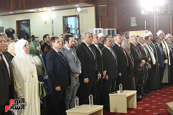 الحضور بالاحتفالية