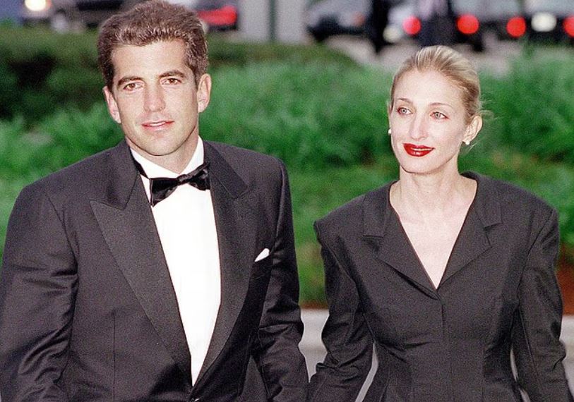 جون إف كينيدي جونيور وكارولين بيسيت