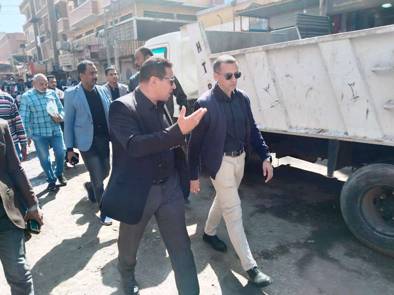 محافظ أسوان ورئيس مدينة كوم أمبو محافظ أسوان ورئيس مدينة كوم أمبو