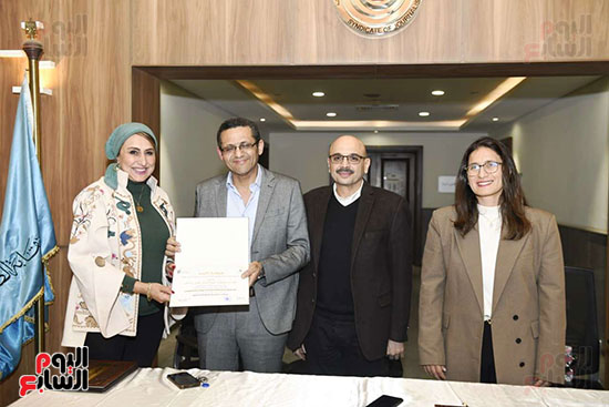 الفائزين بجائزة هيكل لصحافة البيانات (3)