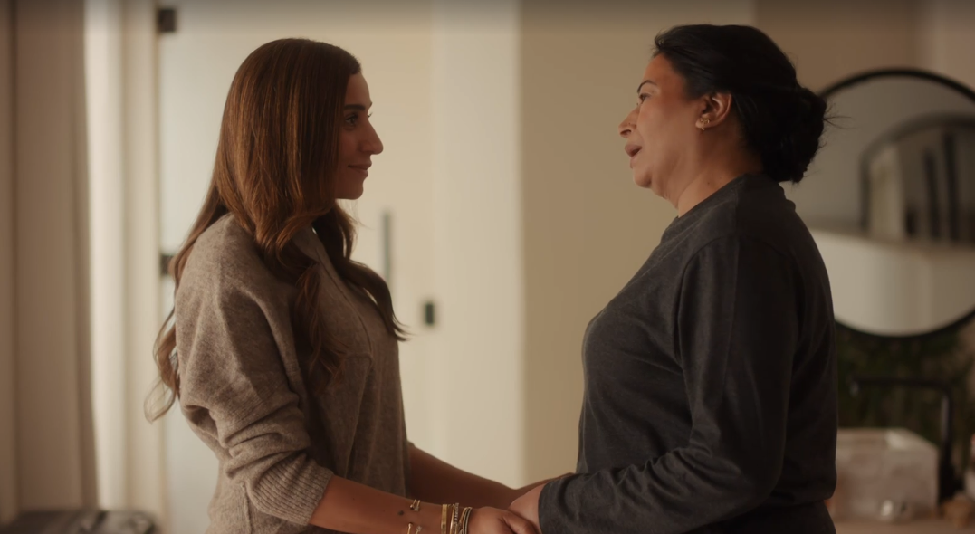 نور ووالدتها