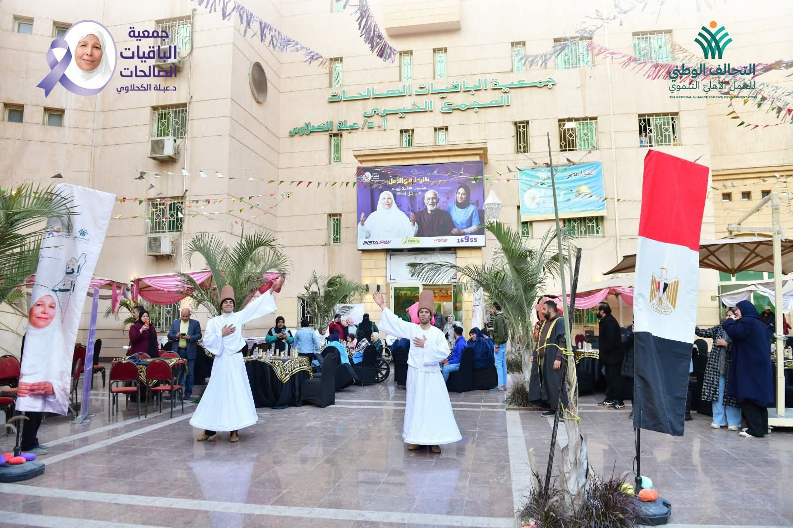 توزيع كراتين غذائية ووجبات إفطار بالمحافظات (5)