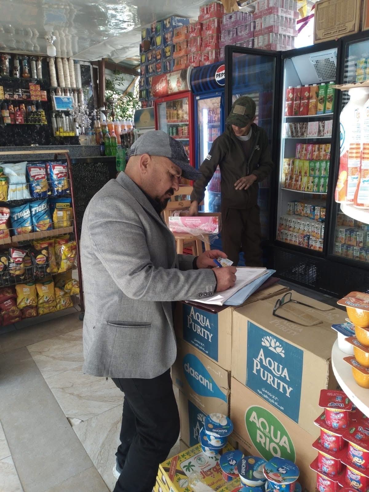 حملات مكثفة