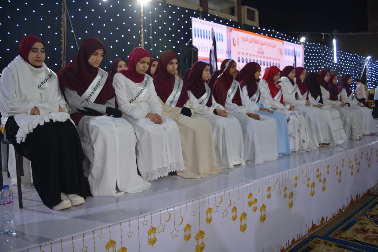 قرية بني مجدول تحتفى بحفظة القرآن (2)