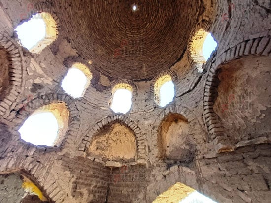 الأشكال-الهندسية-للقباب-من-الداخل