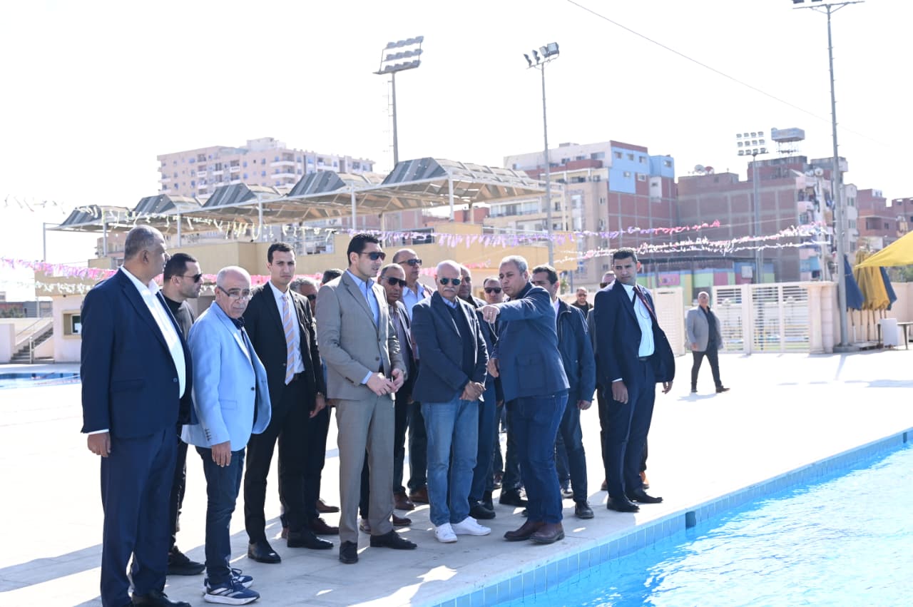 زيارة وزير الرياضة للاسماعيلى