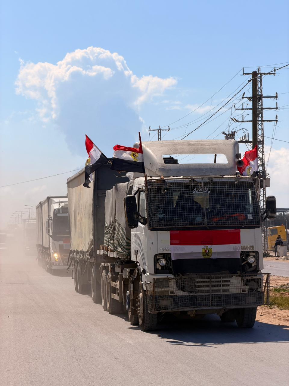 دخول المساعدات الإنسانية لقطاع غزة (2)