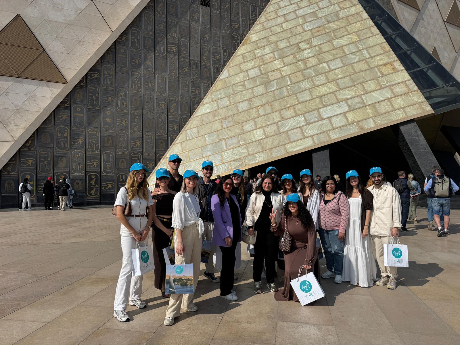 b02205c4-6059-4292-9c33-69db091a8834