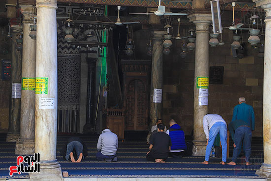 الصلاة داخل مسجد الكخيا