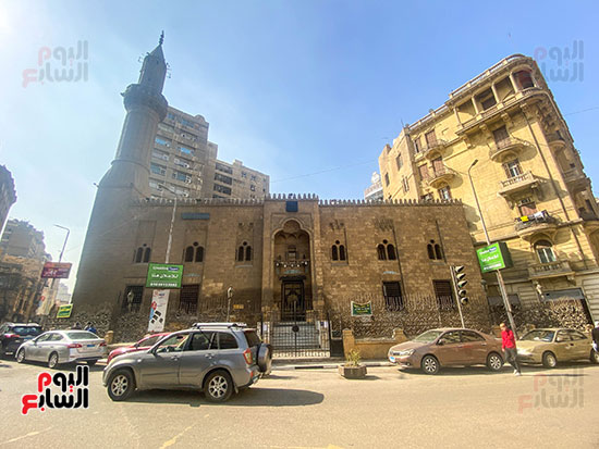 المسجد من الخارج