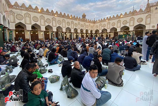 الإفطار فى الجامع الأزهر