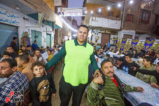 احد المتطوعين