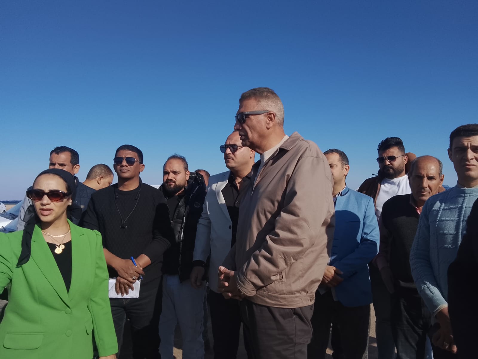 محافظ جنوب سيناء يتفقد منطقة اللاجونا بدهب