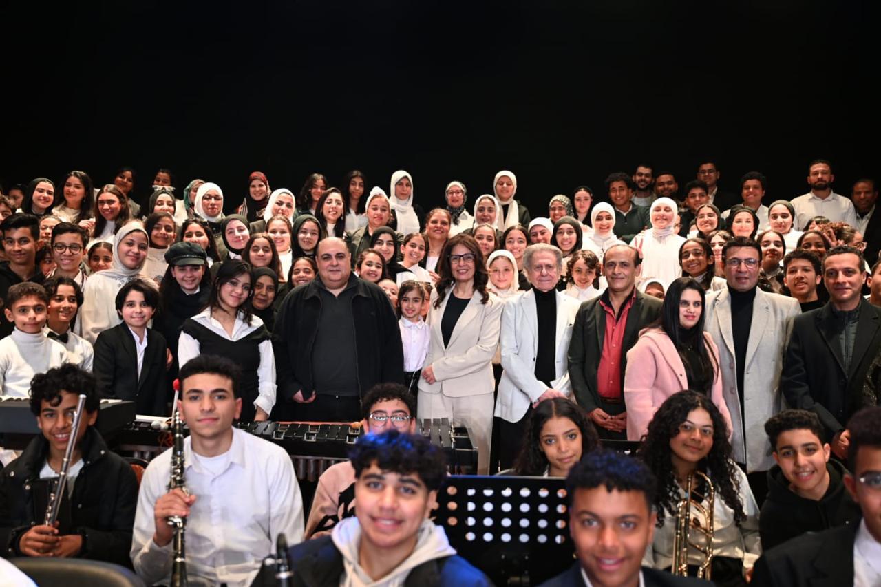 كورال وأوركسترا مصر الوطني