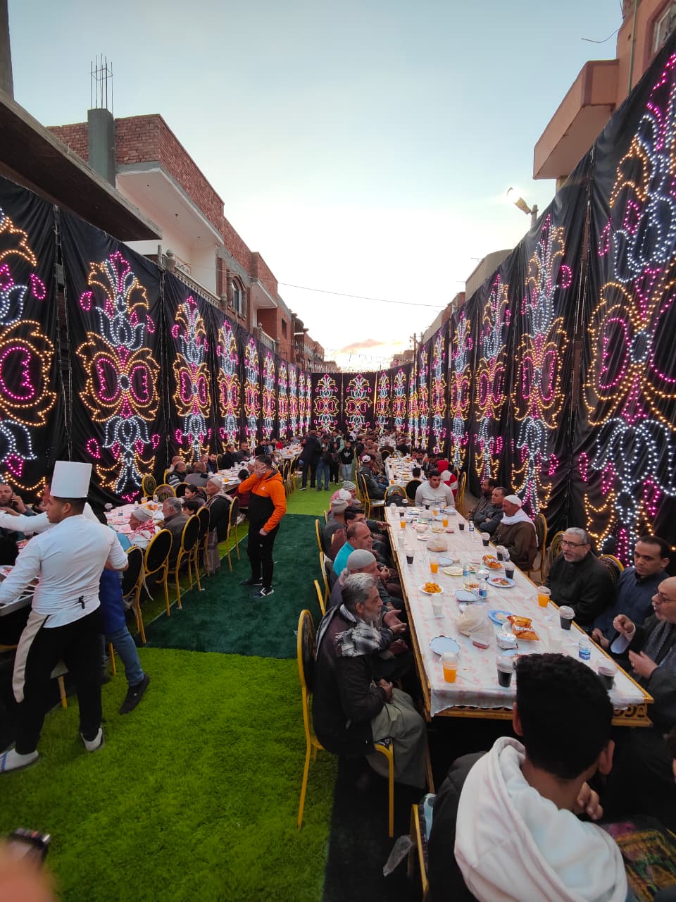 مائدة إفطار الرملية مائدة إفطار الرملية