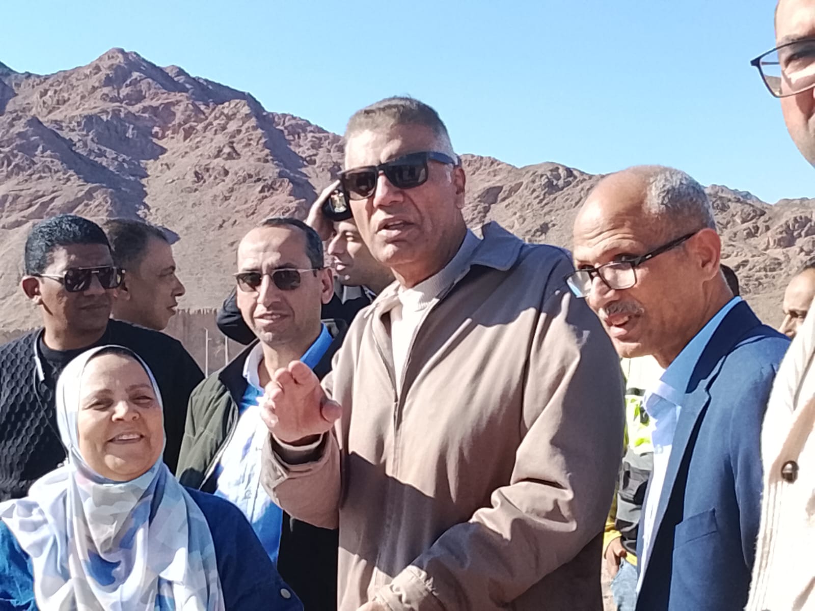 محافظ جنوب سيناء يتفقد الغابة الشجرية