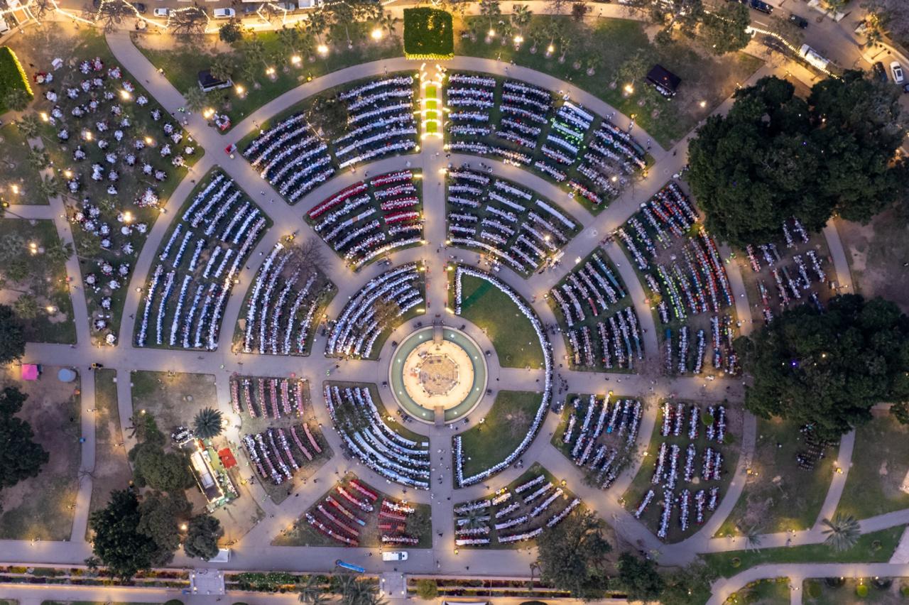 مائدة افطار جماعى مائدة افطار جماعى