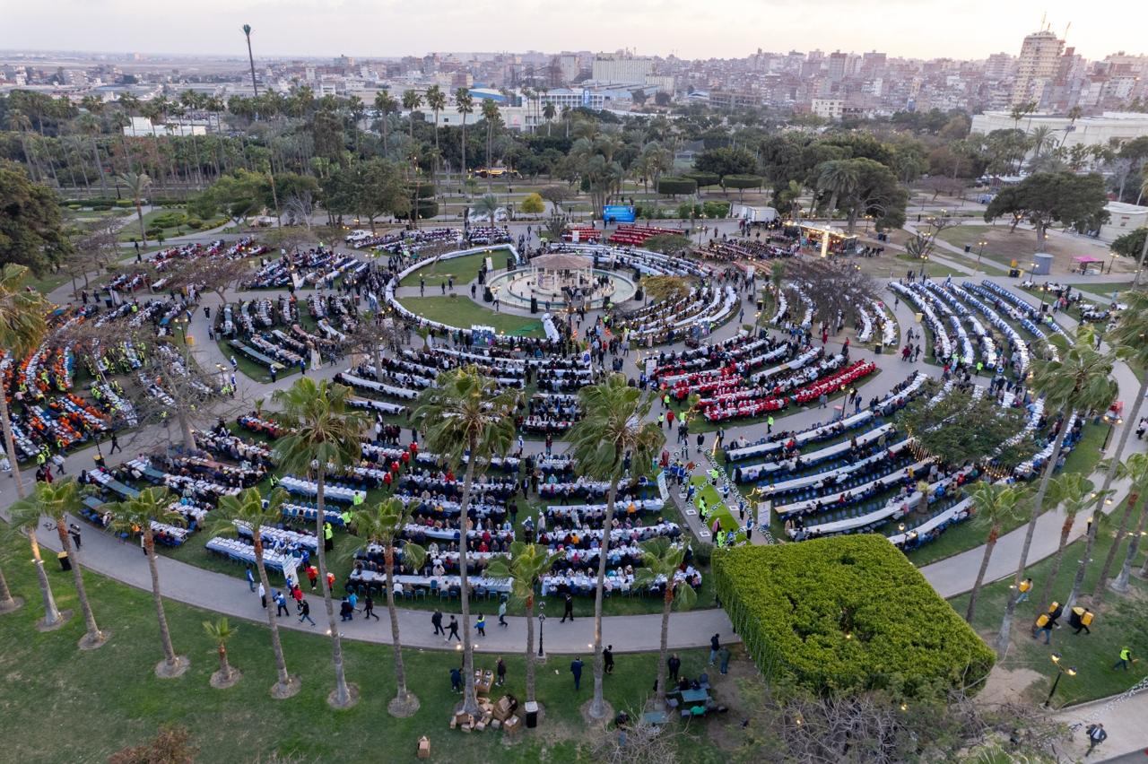 افطار جماعى افطار جماعى