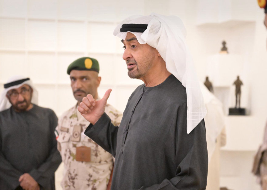 الشيخ محمد بن زايد خلال الزيارة