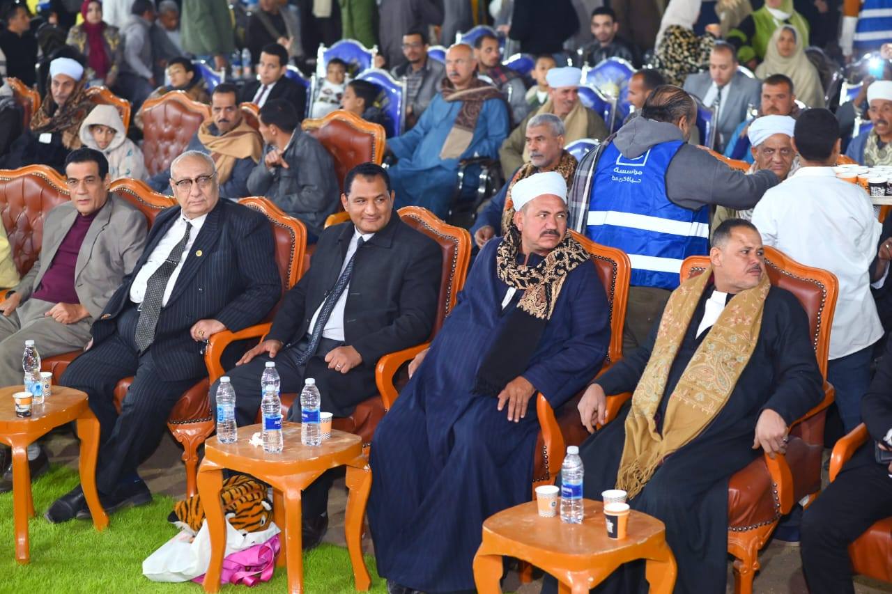 القيادات الطبيعية المشاركة