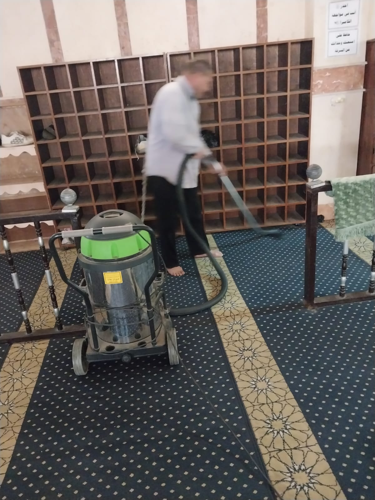 حملة نظافة بالمساجد