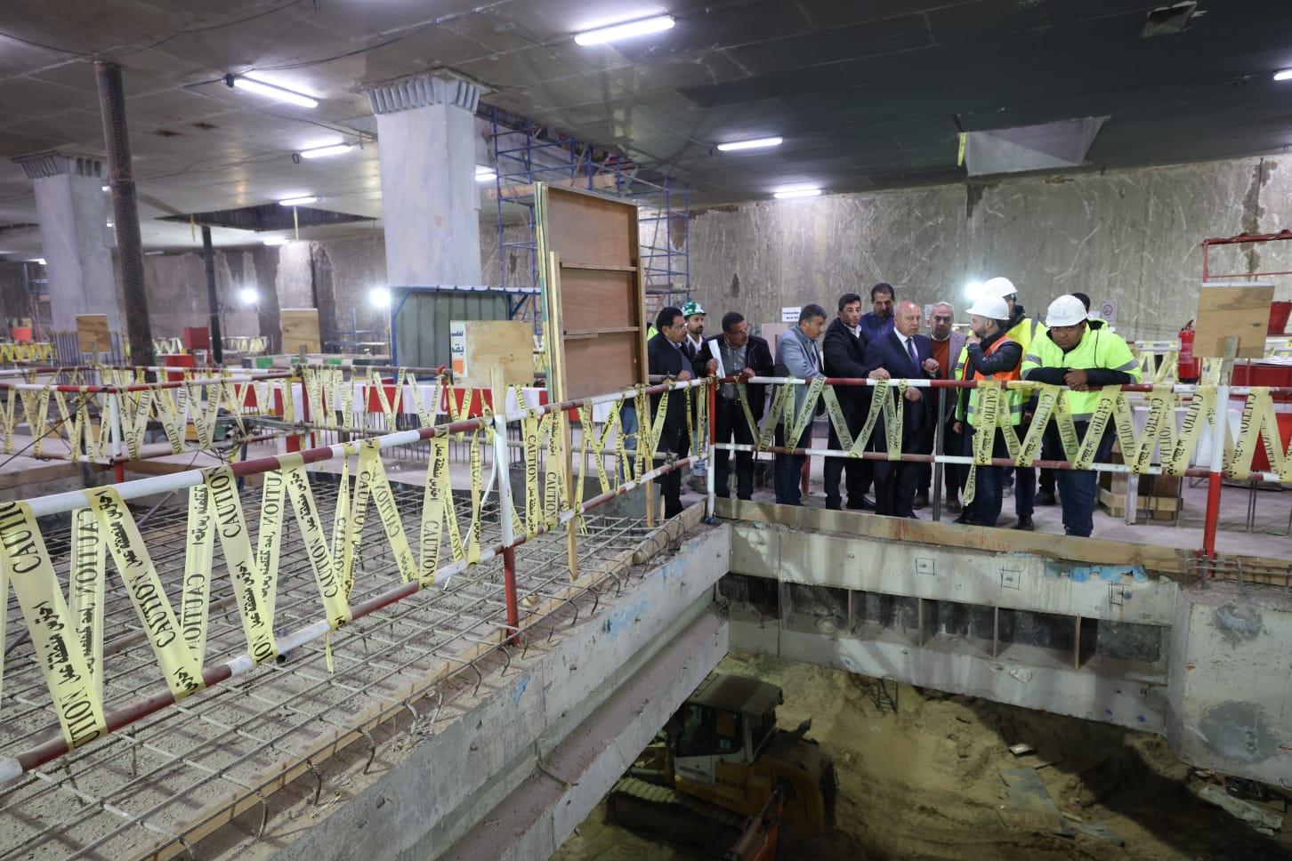 ​وزير النقل يتفقد محطة الملك الصالح بالخط الرابع للمترو 