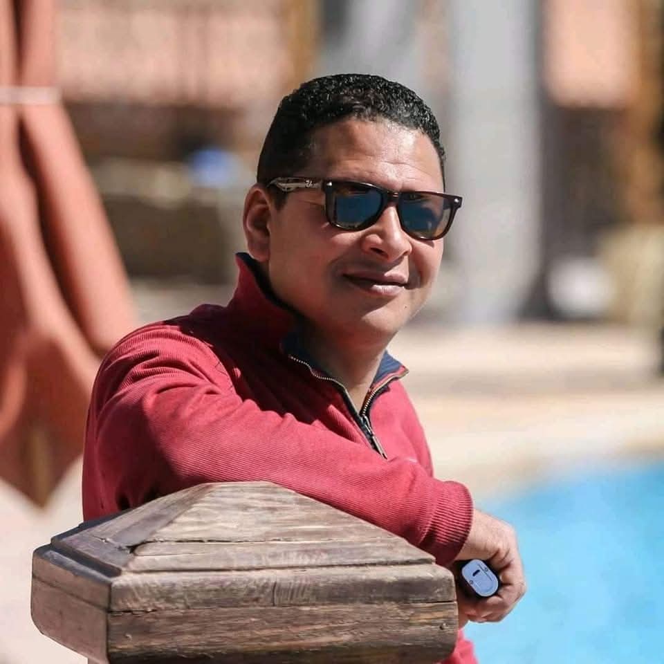 الزميل خالد كامل