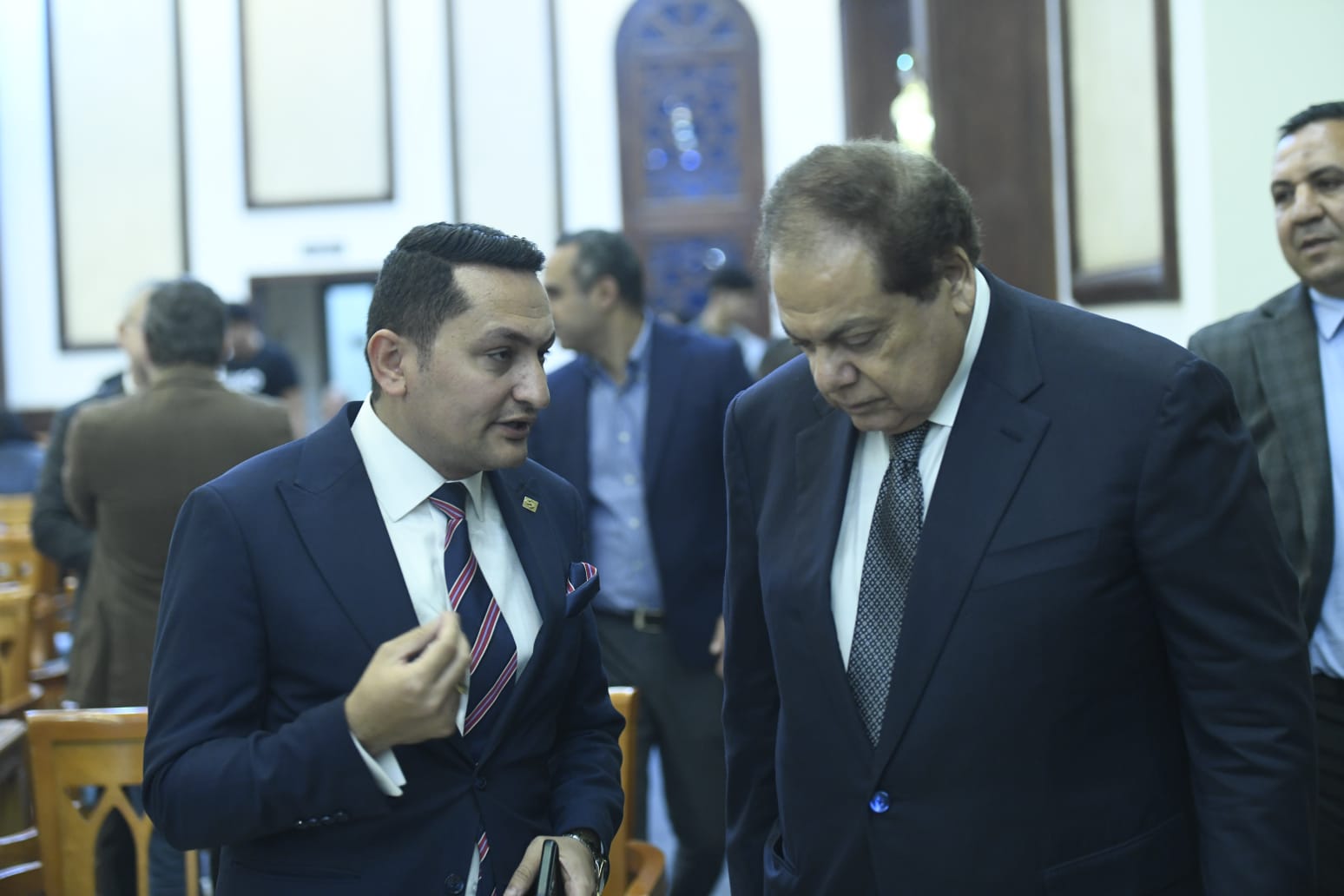محمد أبو العنين