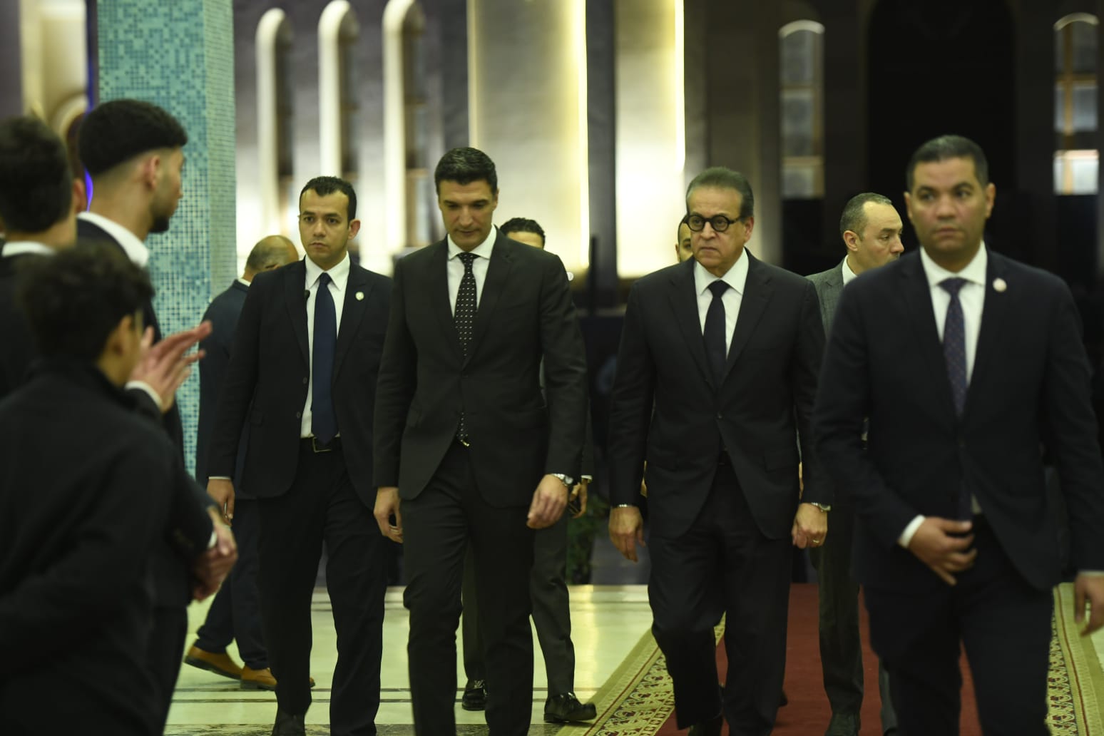 خالد هاشم وزير الصناعة يستقبل المعزين