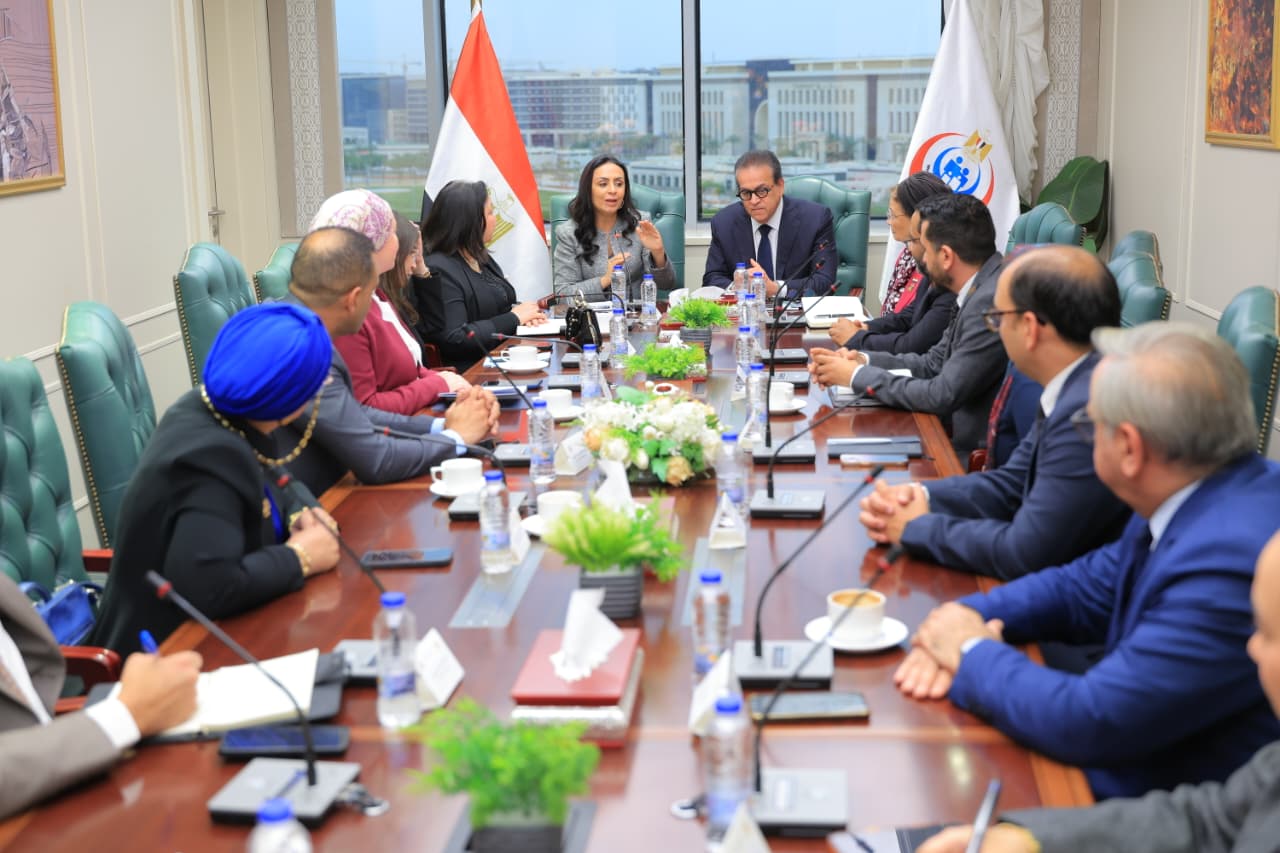 وزير الصحة ووزيرة التضامن