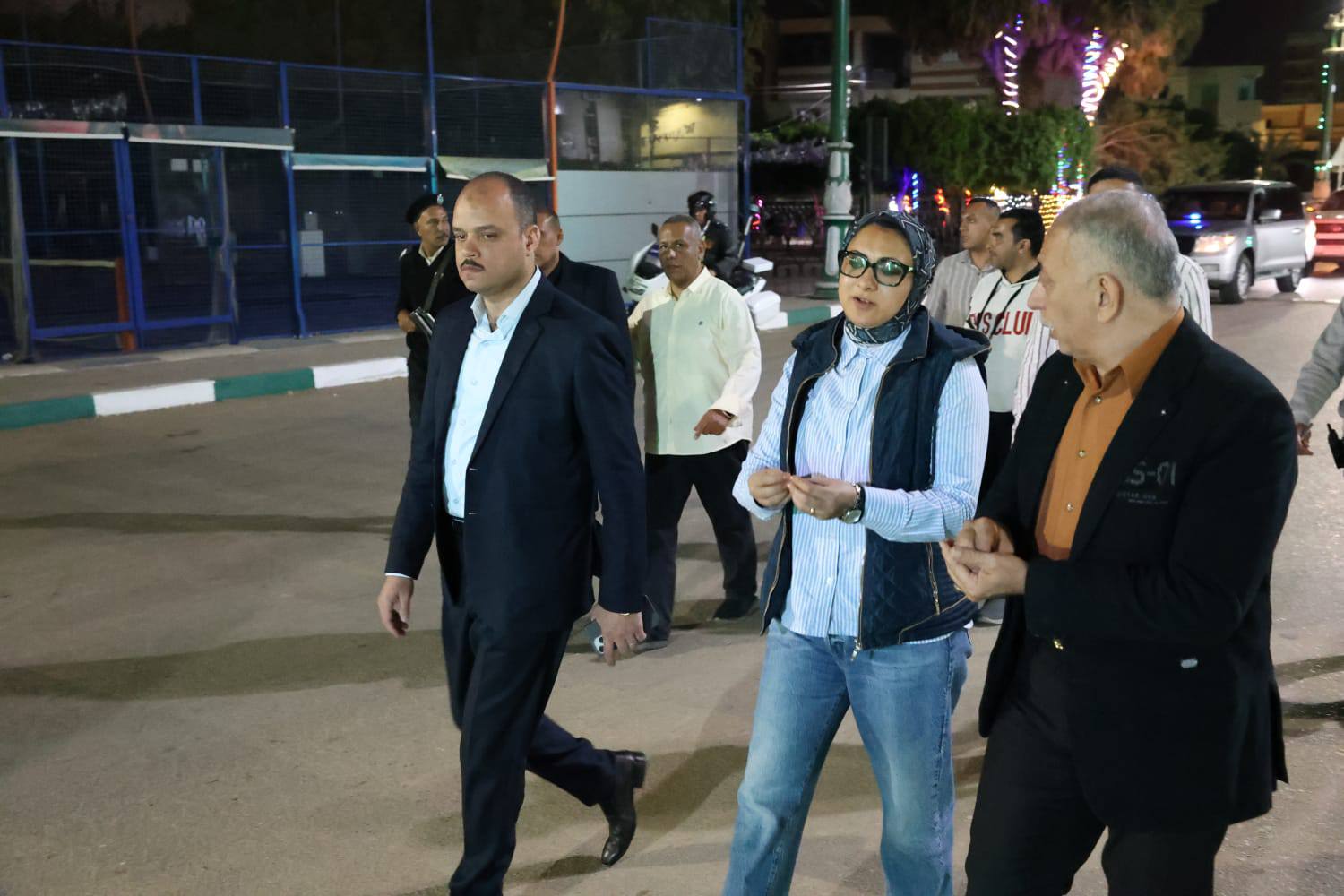 خلال جولة المحافظ خلال جولة المحافظ