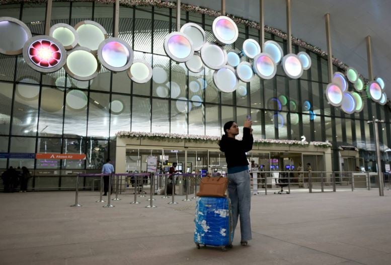 مطار الهند (8)