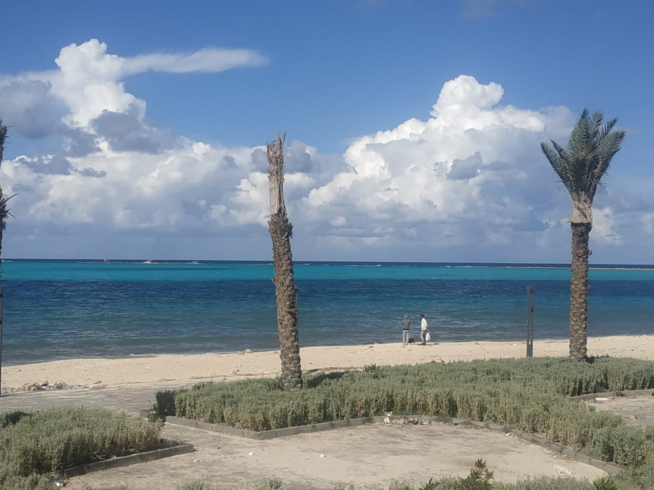 شواطئ كورنيش مطروح