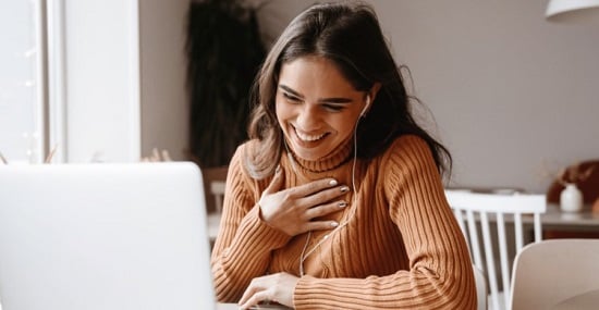 يوم العمل من المنزل يوم العمل من المنزل