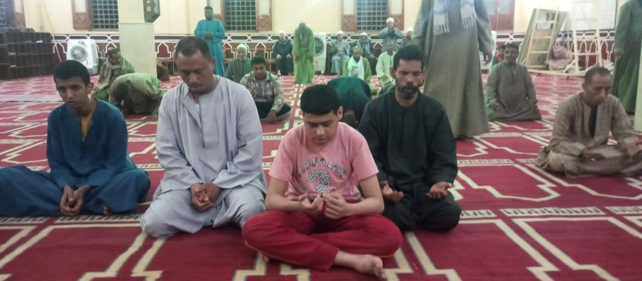 حضور فعاليات الدروس الدينية فى مساجد الأقصر
